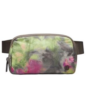 Lululemon Everywhere Belt Bag 1L Water Repellent Fanny Pack Hyper Tie Dye